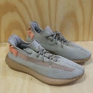 ADIDAS YEEZY BOOST 350 V2 TRUE FORM UK 9 (US 11.5 100% AUTHENTIC EG7492 Grey